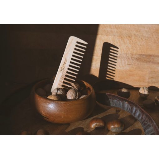 Pettine piccolo in legno a denti radi - immagine 4