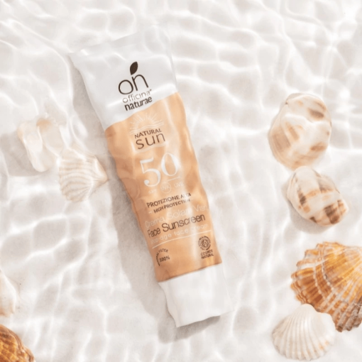 onSUN CREMA SOLARE SPF 50 VISO STOP AGE  30 ML | Officina Naturae - immagine 6