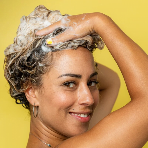 Shampoo per capelli secchi e doppie punte 200ml | Officina Naturae - immagine 3