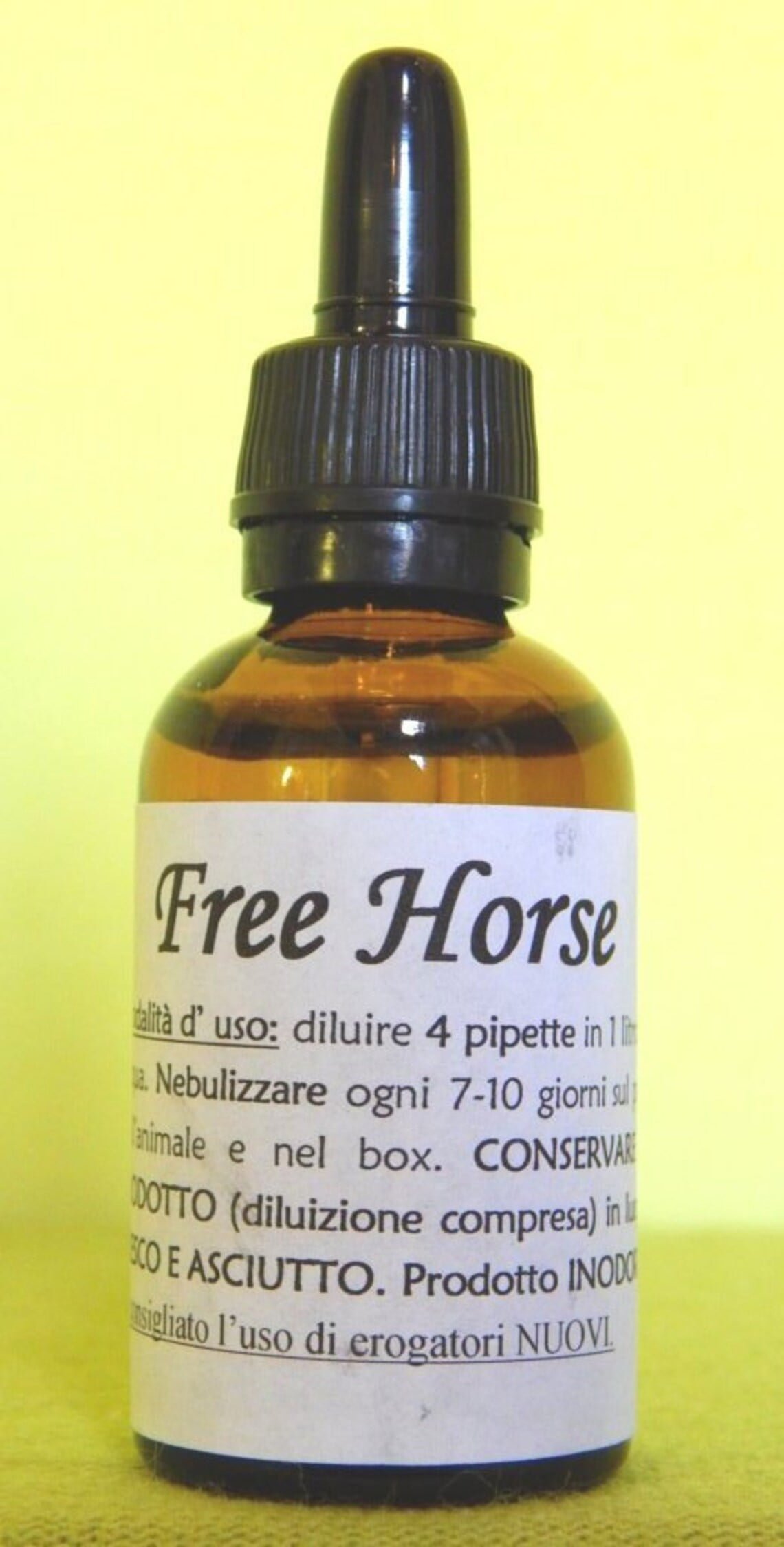 FREE HORSE | Rimedio naturale contro zecche, pulci e tafani