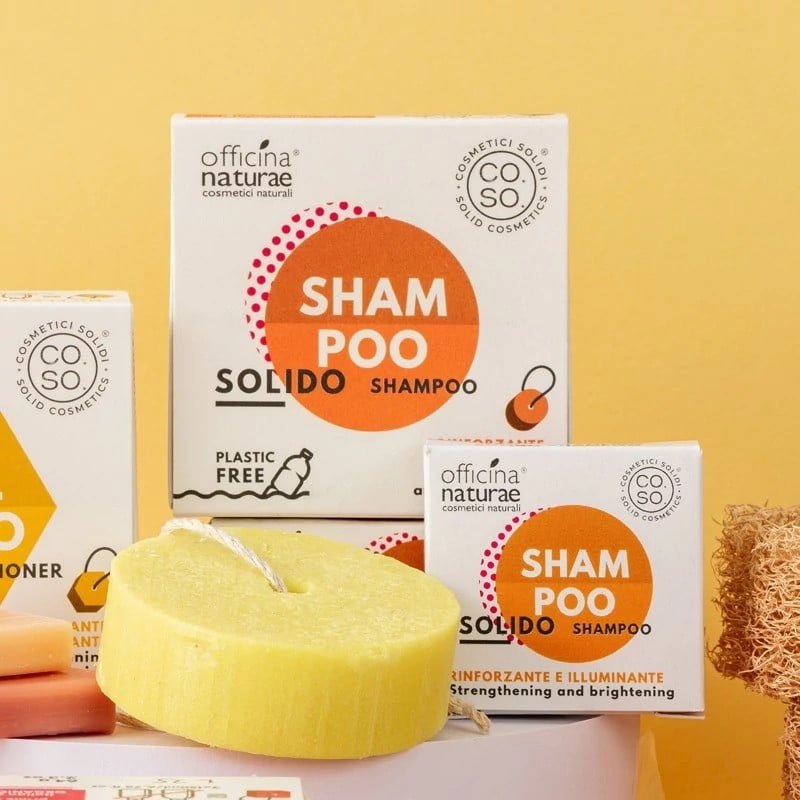 Shampoo solido rinforzante illuminante - 64 g | Officina Naturae - immagine 2
