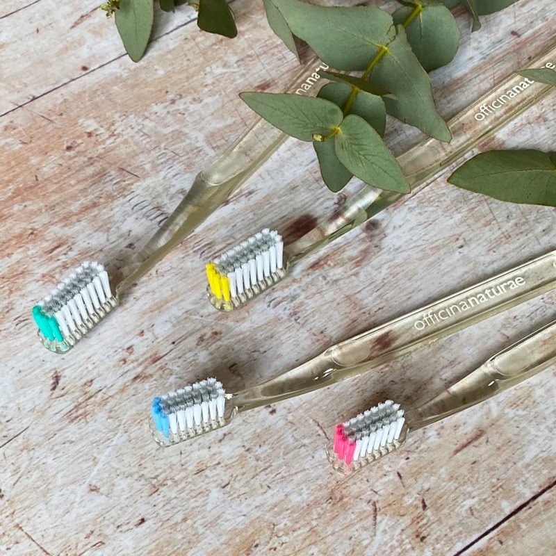 SPAZZOLINO ECO-SOSTENIBILE SILVER | Officina Naturae